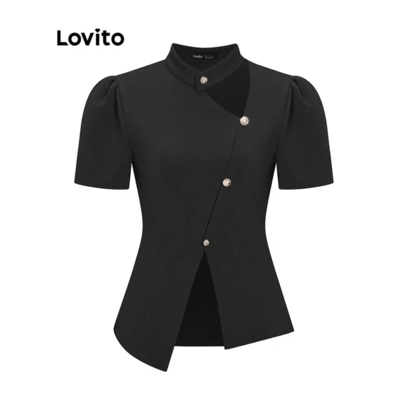 Blusa Assimétrica com Recortes